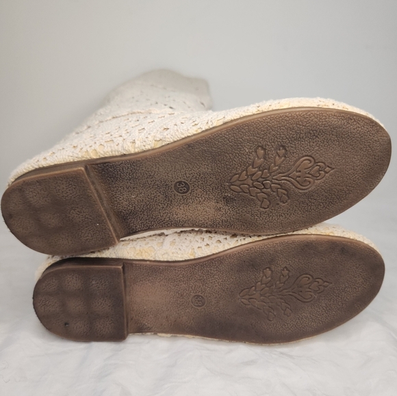 Crochet Lace Boots - Picture 10 of 14